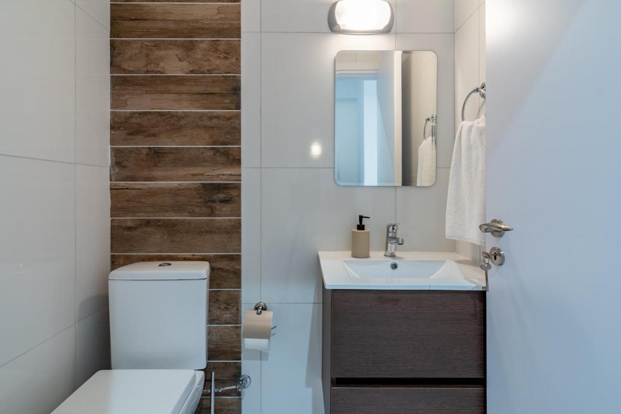 Latte'S Prime 1-Bedroom Apartment In Larnaca Esterno foto